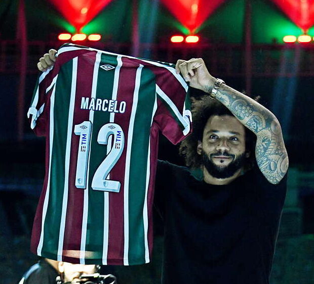 Eita! MP proibe o uso de camisas do Fluminense na Argentina