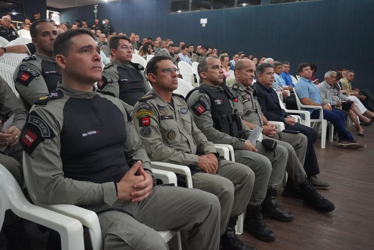 Comando do 14º BPM realiza solenidade alusiva aos 15 anos de existência do Batalhão. Imagens