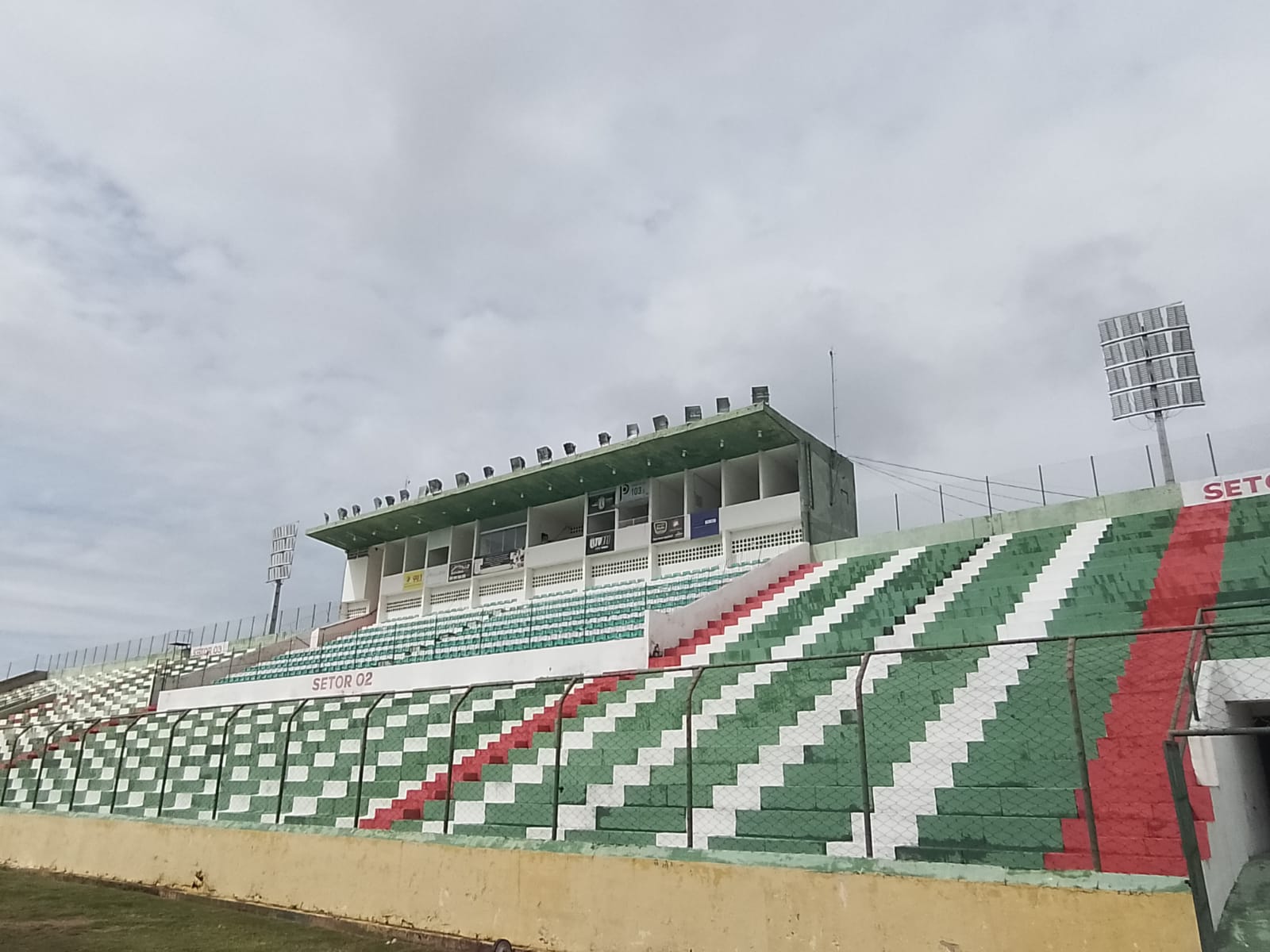 Na Paraíba, três estádios vão receber placar eletrônico. O Marizão está na lista