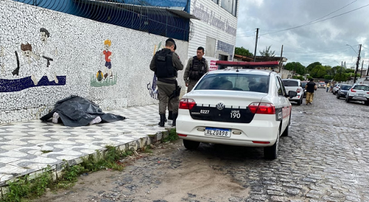 Paraíba: Professor é assassinado na porta da escola onde trabalhava