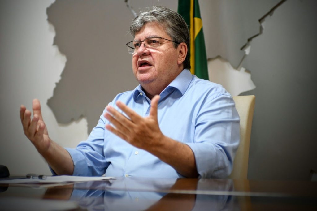 João Azevêdo