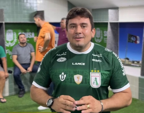 Helder vestiário