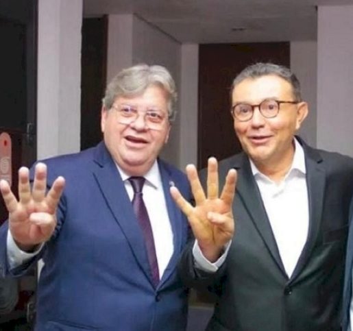 João e Siqueira