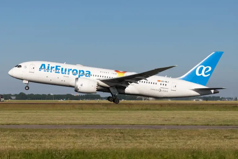 Avião Carla