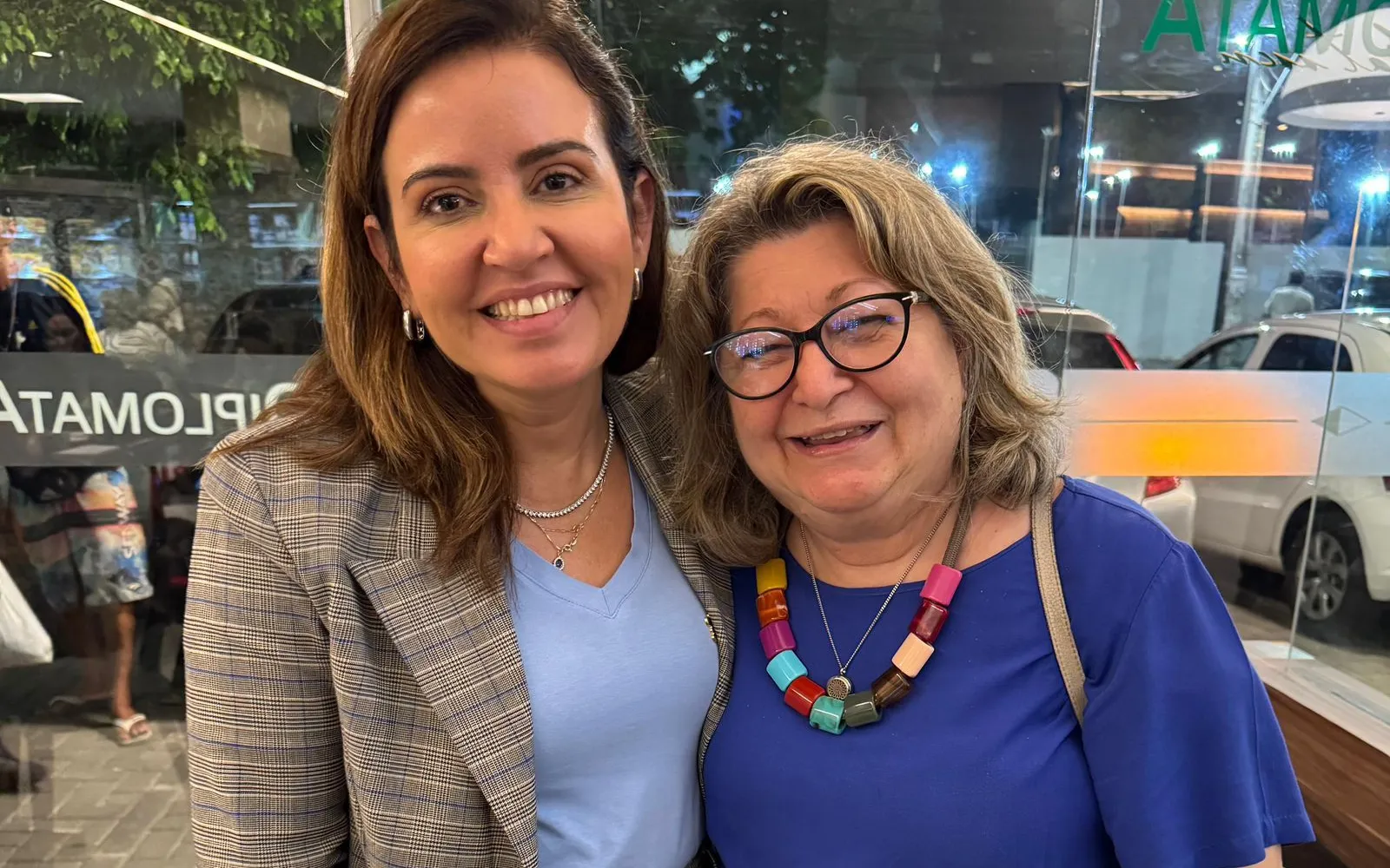 Poli e Dora