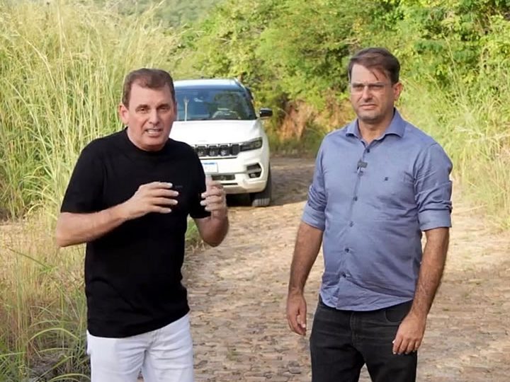 Chico, Bal, estrada