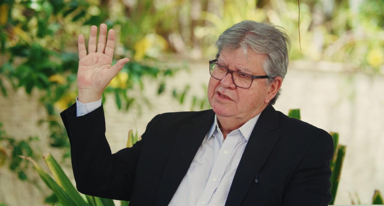 João entrevista