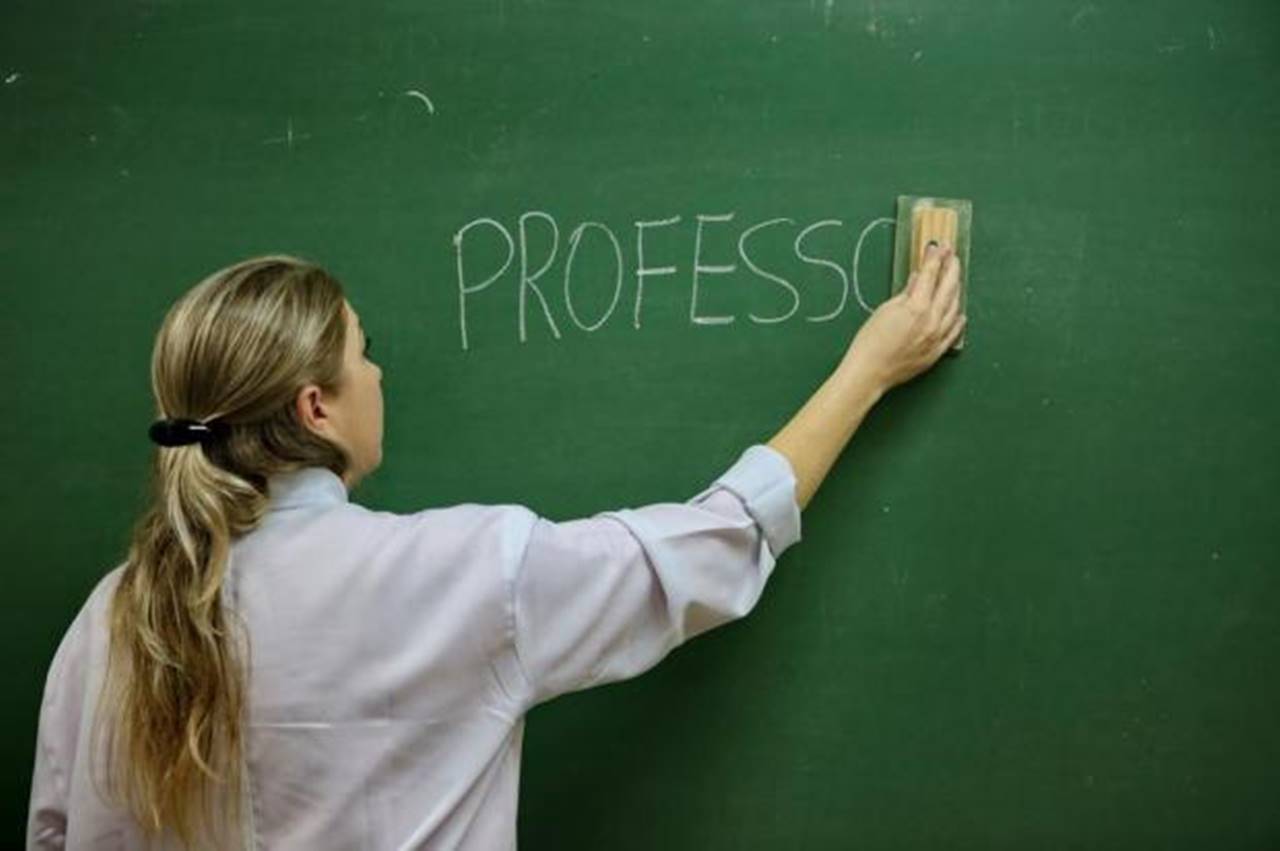 Professora Ananias