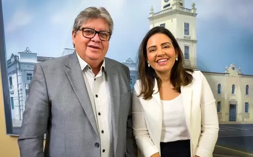 João e Pllly